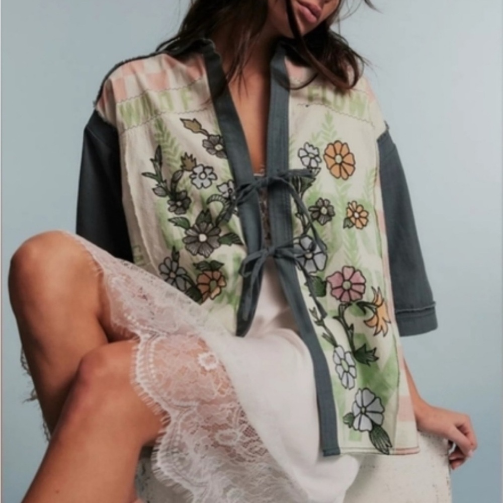 Free People Pressed in Flowers Kimono Shirt Embroidered Wild Flowers Agriculture